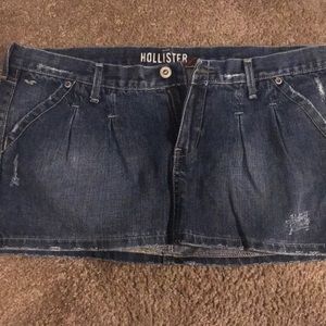 Hollister Size 9 Mini Skirt